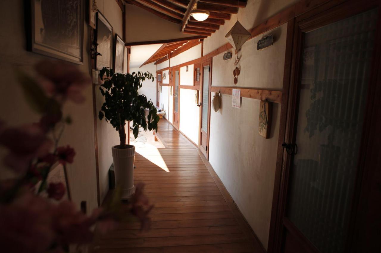 Gyeongju Guesthouse Huewon Extérieur photo